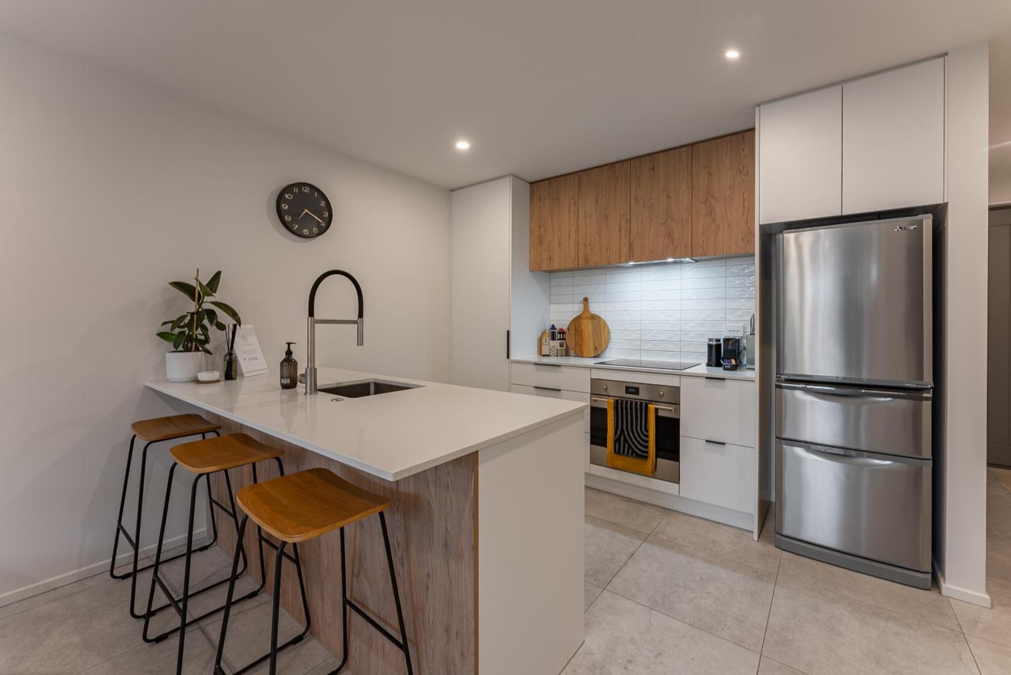Urban Nest - Entire Townhouse And Free Parking Villa Christchurch Buitenkant foto
