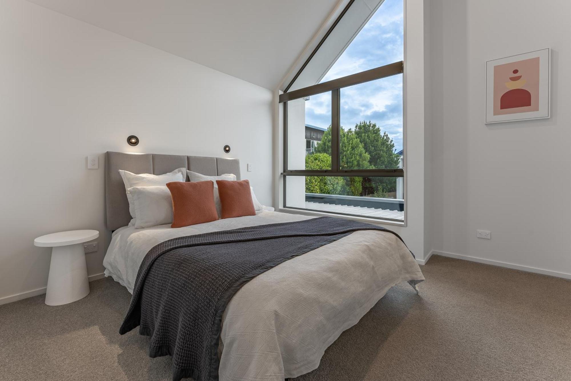 Urban Nest - Entire Townhouse And Free Parking Villa Christchurch Buitenkant foto